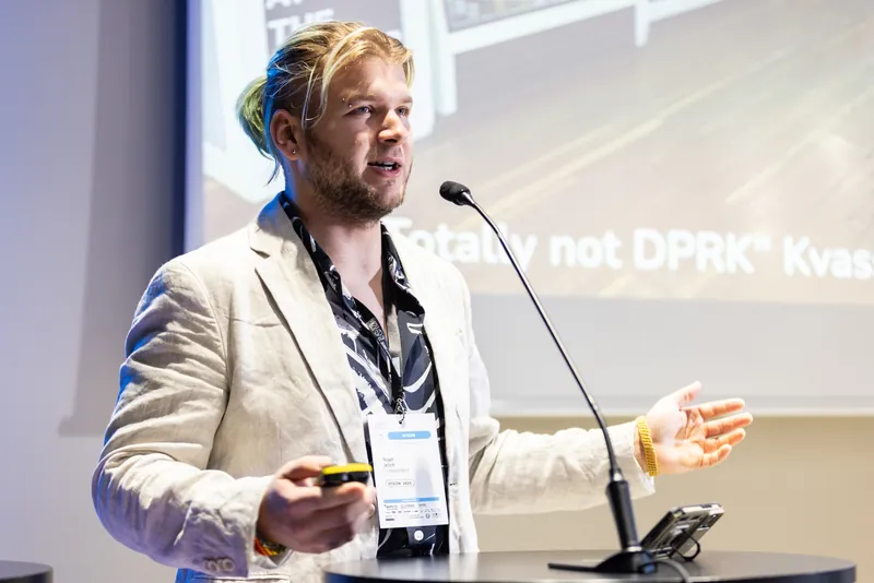 Noah Jelich Headshot